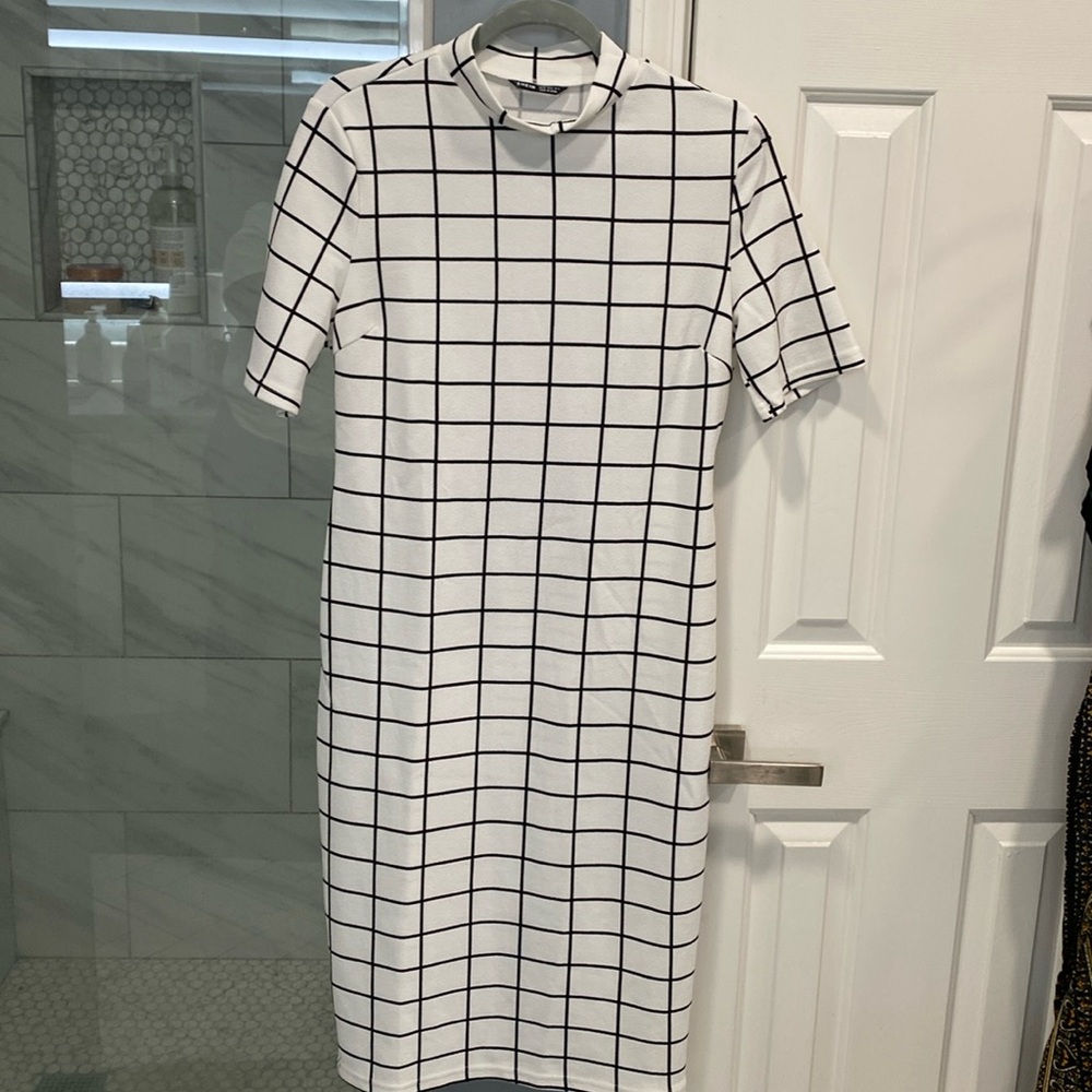 SHEIN Black/White Window Pane Mock Neck Dress Size 12/XL